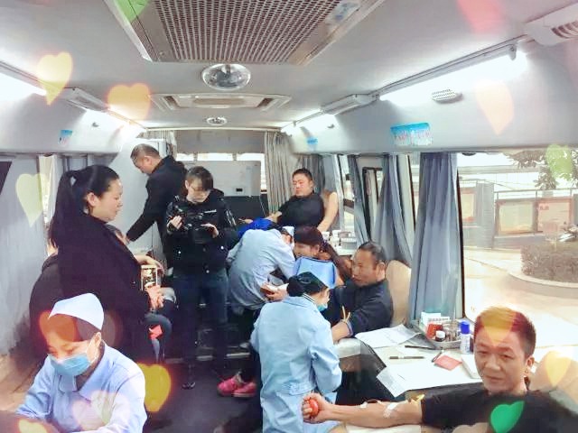 无偿献血，大爱暖冬(图1)