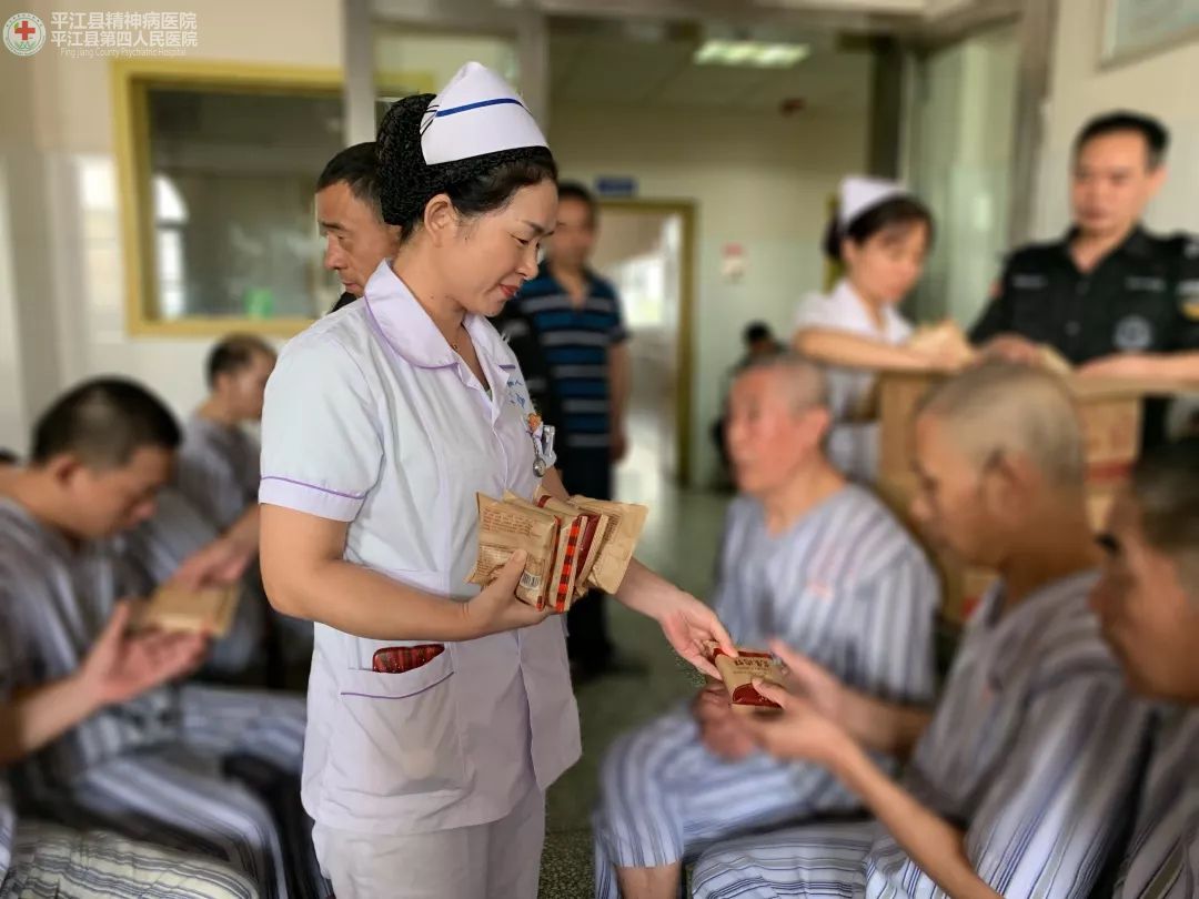 浓情中秋 我们陪你们一起度过——我院精神科各科室陪患者共度佳节(图6)