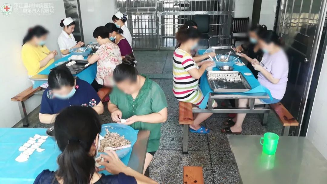 浓情中秋 我们陪你们一起度过——我院精神科各科室陪患者共度佳节(图3)